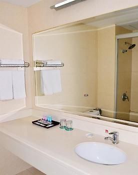 Motel 168 Shanghai Pudong Huinan Metro Station Tesco Exteriér fotografie